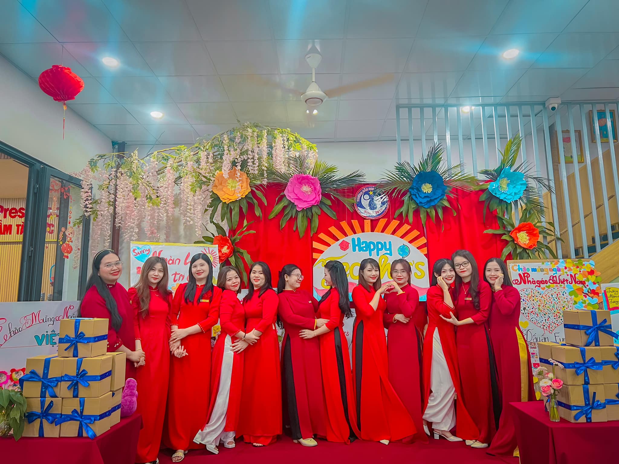 CHÀO MỪNG NGÀY NHÀ GIÁO VIỆT NAM